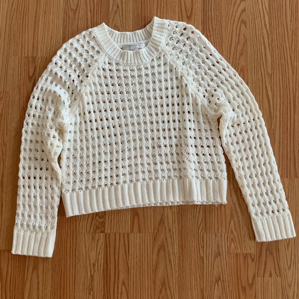 NWOT Open Knit Spring Sweater